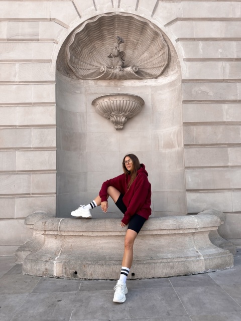 BURGUNDY LONGLINE HOODIE